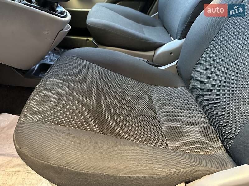 Мінівен Fiat Doblo 2006 в Рівному фото 26 Мінівен Fiat Doblo 2006 в Рівному