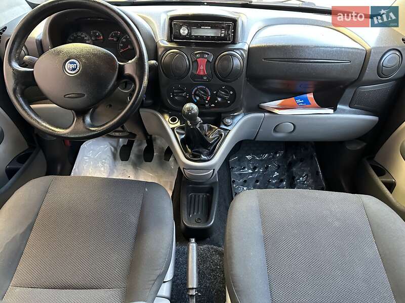 Мінівен Fiat Doblo 2006 в Рівному фото 40 Мінівен Fiat Doblo 2006 в Рівному
