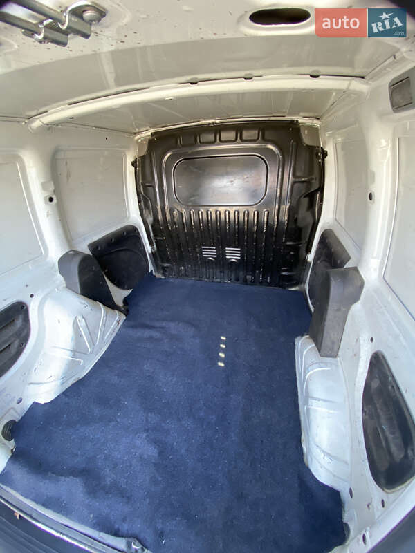 Вантажний фургон Fiat Doblo 2015 в Києві фото 7 Вантажний фургон Fiat Doblo 2015 в Києві