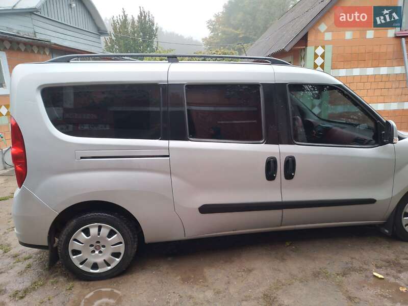 Минивэн Fiat Doblo 2012 в Ровно