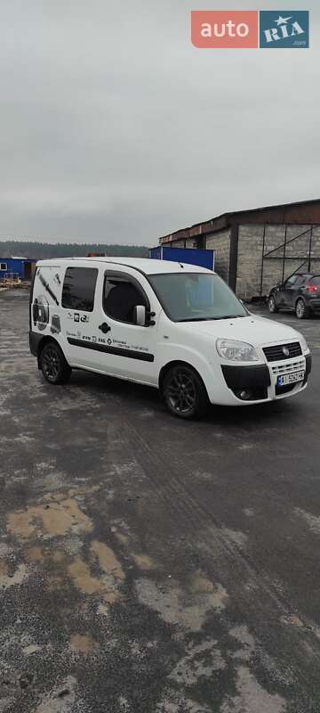 Грузовой фургон Fiat Doblo 2013 в Киеве фото 6 Грузовой фургон Fiat Doblo 2013 в Киеве