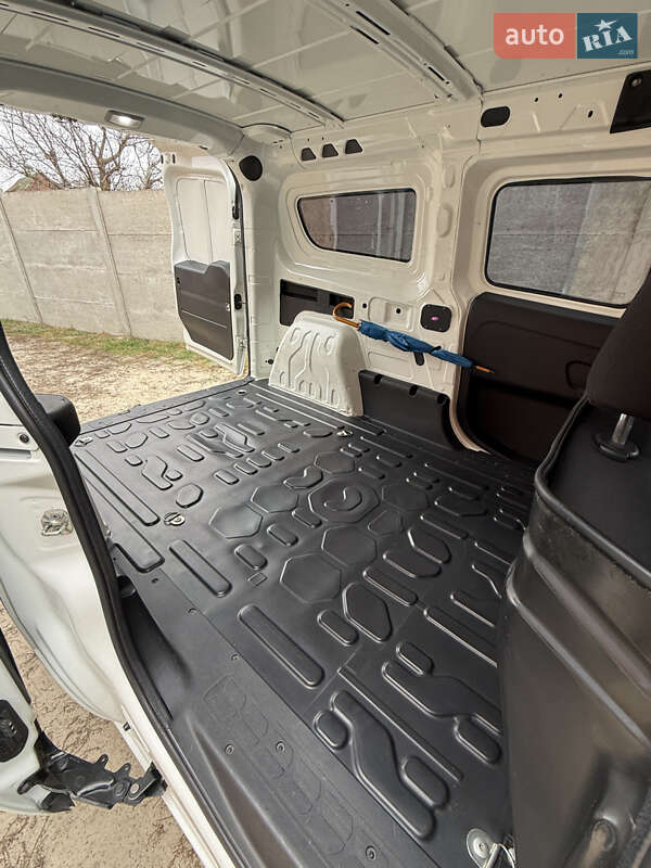 Грузовой фургон Fiat Doblo 2018 в Харькове