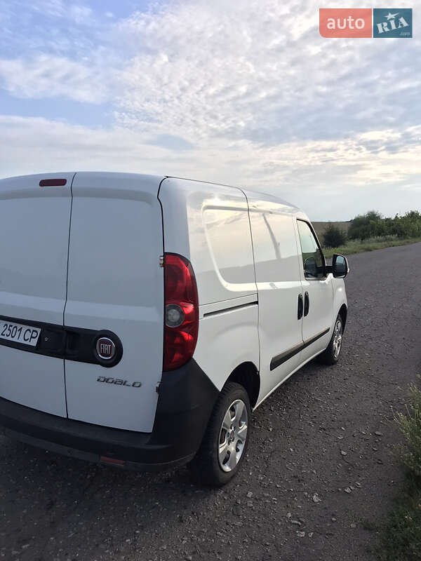 Грузовой фургон Fiat Doblo 2014 в Гадяче