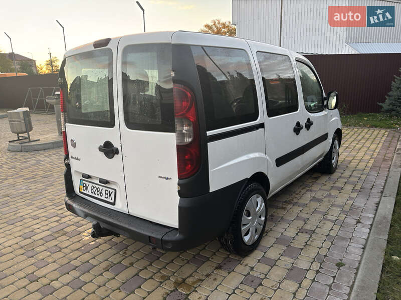 Минивэн Fiat Doblo 2008 в Тернополе