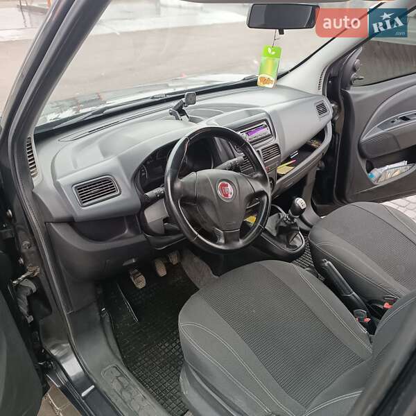 Мінівен Fiat Doblo 2010 в Кам'янському
