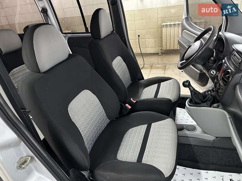 Минивэн Fiat Doblo 2008 в Сумах