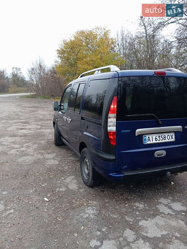 Мінівен Fiat Doblo 2005 в Сквирі