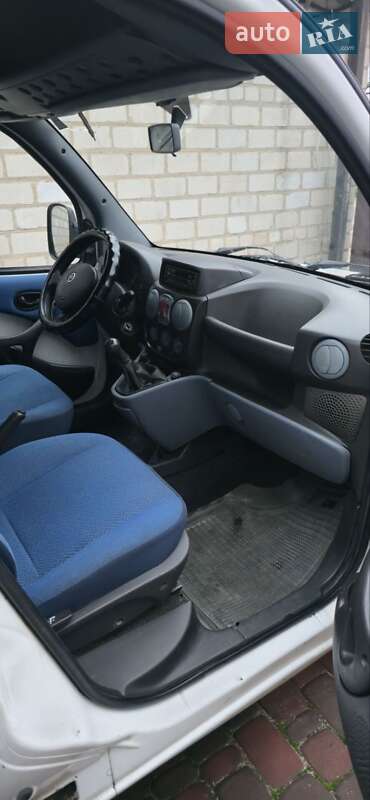 Вантажний фургон Fiat Doblo 2005 в Запоріжжі фото 5 Вантажний фургон Fiat Doblo 2005 в Запоріжжі