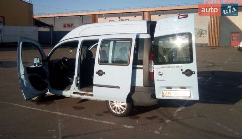 Мінівен Fiat Doblo 2005 в Житомирі