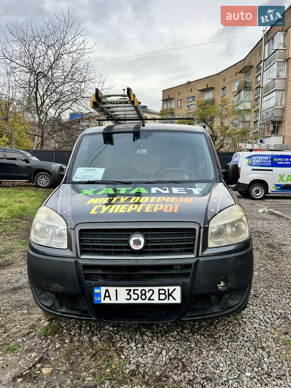 Вантажний фургон Fiat Doblo 2009 в Переяславі