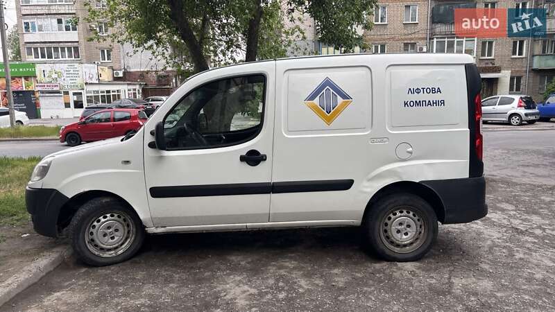 Вантажний фургон Fiat Doblo 2015 в Запоріжжі фото 25 Вантажний фургон Fiat Doblo 2015 в Запоріжжі