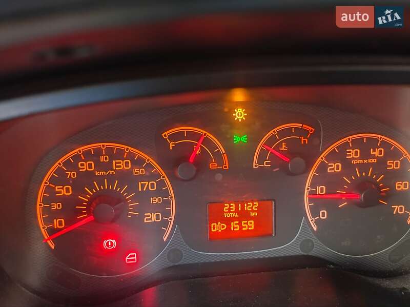 Минивэн Fiat Doblo 2011 в Хмельницком фото 10 Минивэн Fiat Doblo 2011 в Хмельницком