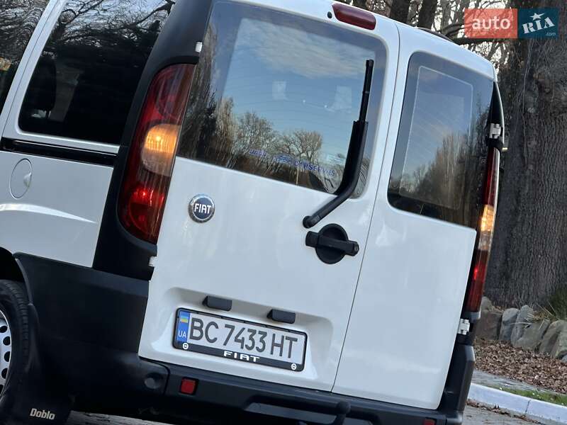 Мінівен Fiat Doblo 2006 в Дрогобичі фото 25 Мінівен Fiat Doblo 2006 в Дрогобичі