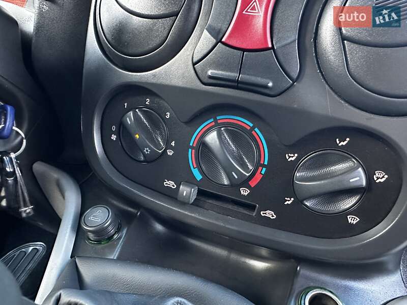 Мінівен Fiat Doblo 2006 в Дрогобичі фото 60 Мінівен Fiat Doblo 2006 в Дрогобичі