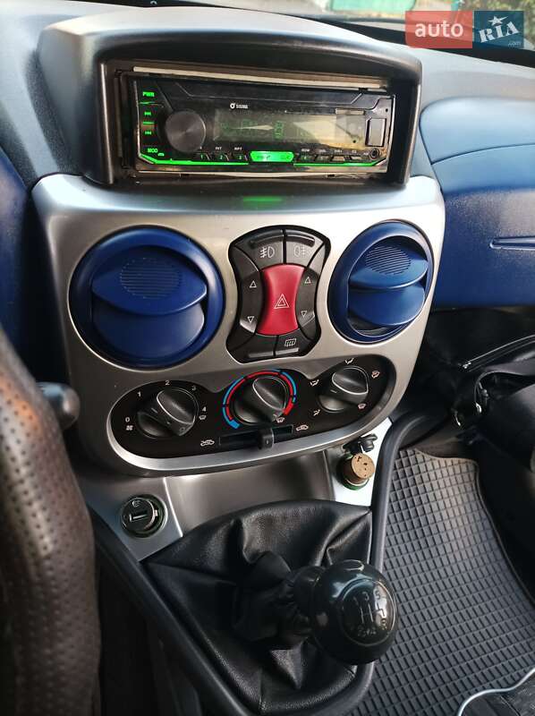 Мінівен Fiat Doblo 2003 в Луцьку фото 23 Мінівен Fiat Doblo 2003 в Луцьку