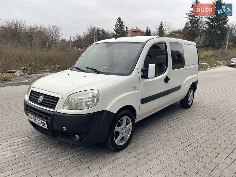 Мінівен Fiat Doblo 2007 в Рівному фото 3 Мінівен Fiat Doblo 2007 в Рівному