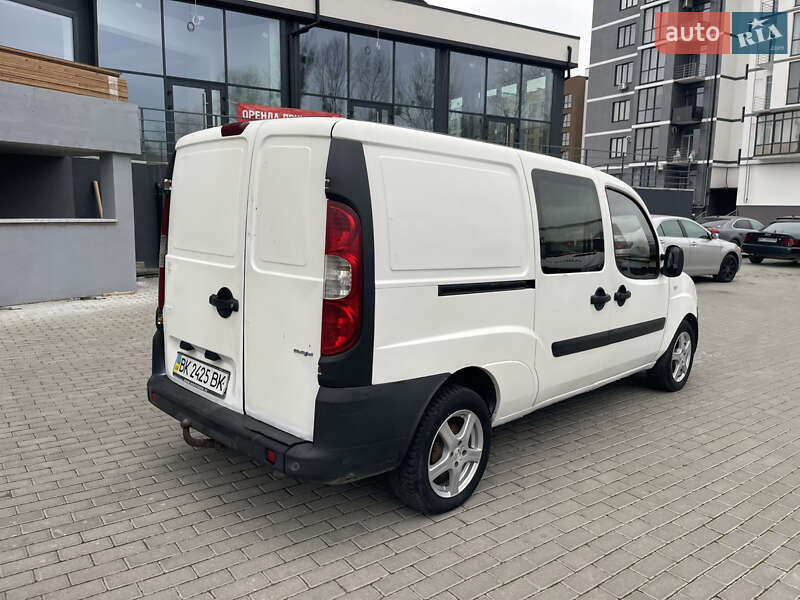 Мінівен Fiat Doblo 2007 в Рівному фото 7 Мінівен Fiat Doblo 2007 в Рівному