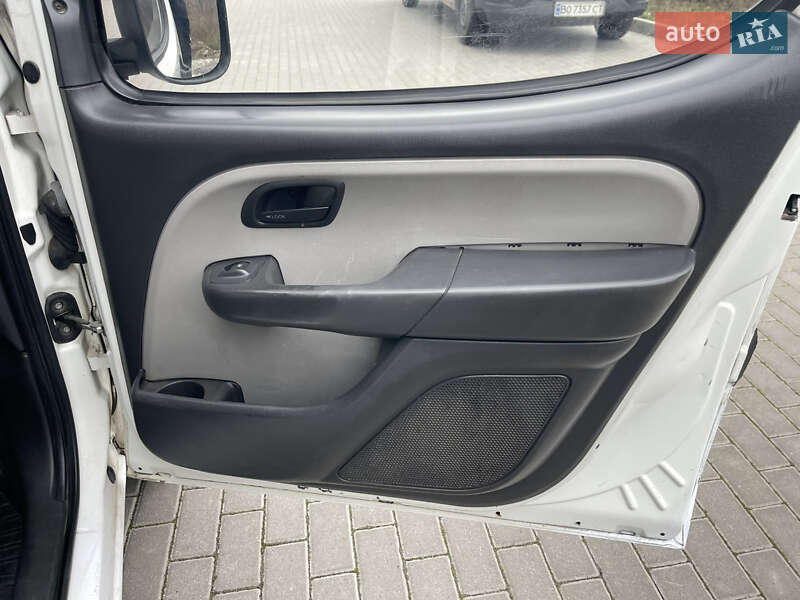 Мінівен Fiat Doblo 2007 в Рівному фото 20 Мінівен Fiat Doblo 2007 в Рівному