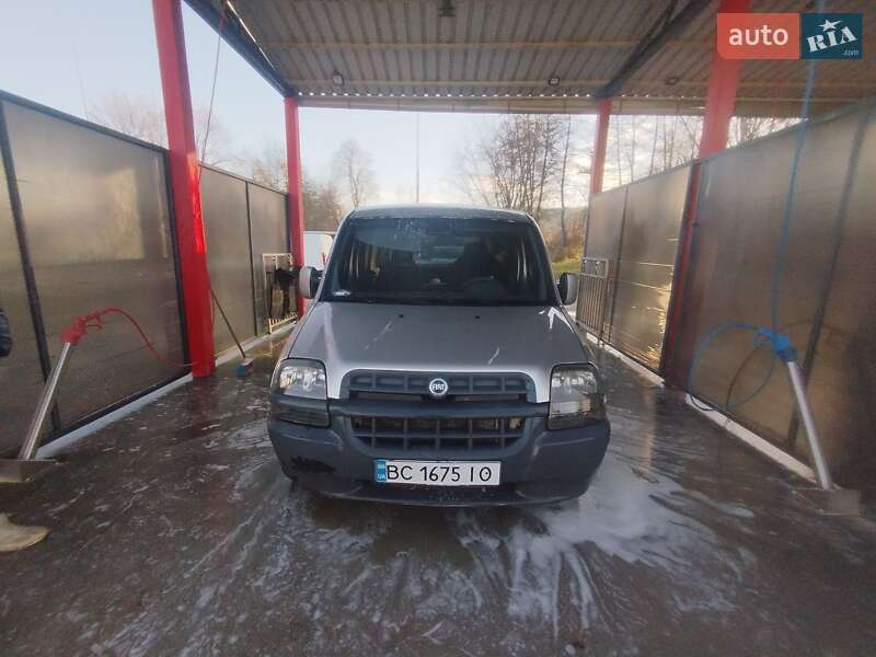 Минивэн Fiat Doblo 2003 в Бориславе