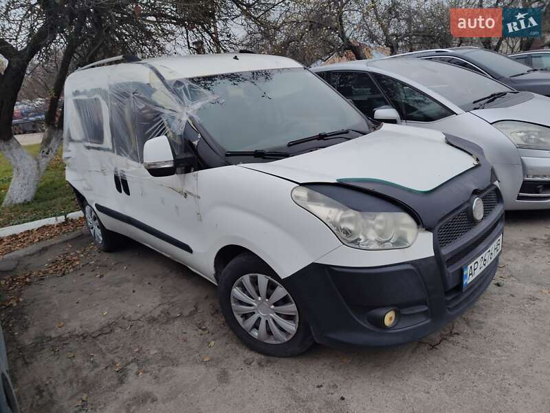Fiat Doblo 2011