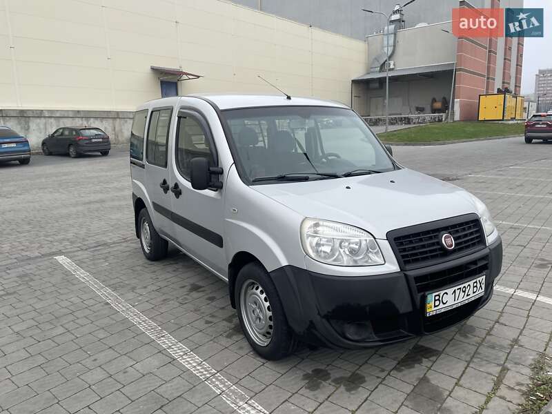 Мінівен Fiat Doblo 2008 в Львові