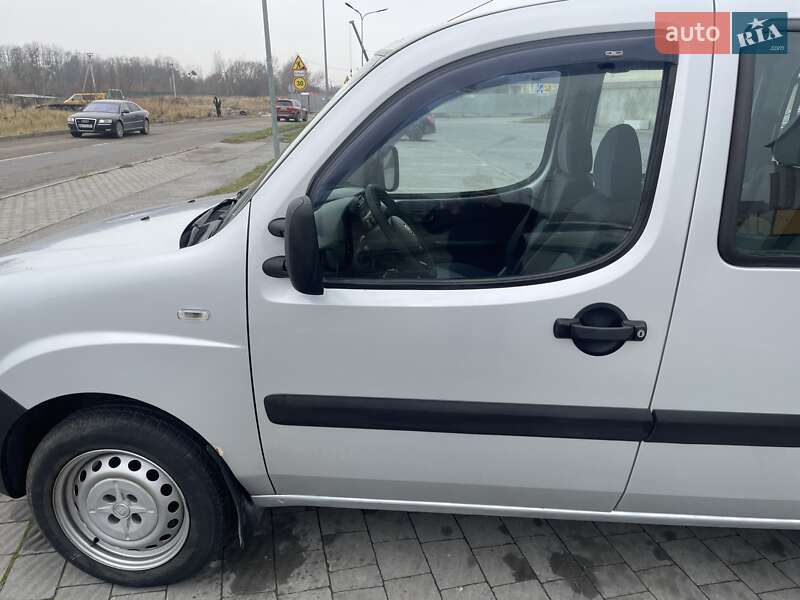 Мінівен Fiat Doblo 2008 в Львові
