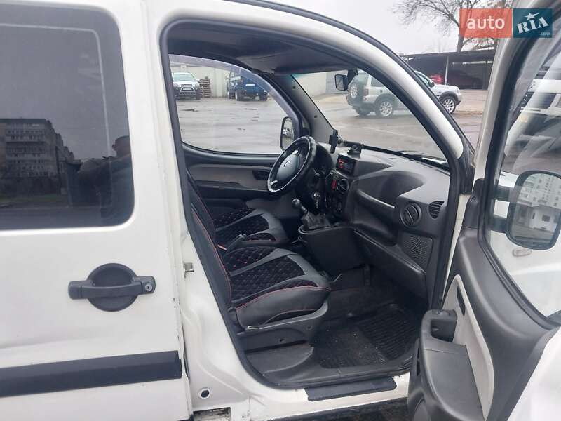 Минивэн Fiat Doblo 2007 в Николаеве