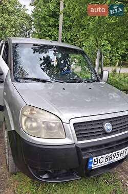 Минивэн Fiat Doblo 2006 в Пустомытах