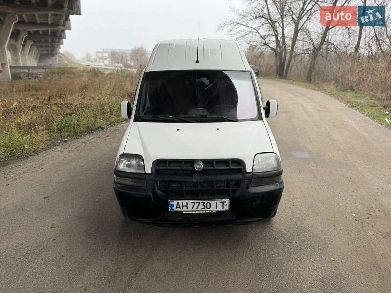 Мінівен Fiat Doblo 2005 в Дніпрі