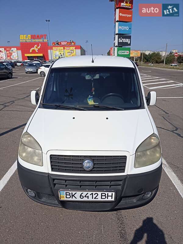 Минивэн Fiat Doblo 2006 в Ровно фото Минивэн Fiat Doblo 2006 в Ровно