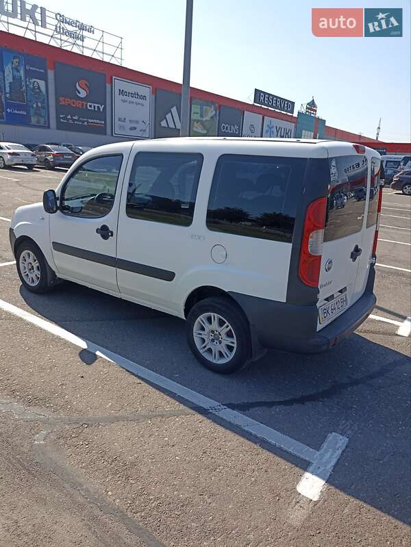 Минивэн Fiat Doblo 2006 в Ровно фото 5 Минивэн Fiat Doblo 2006 в Ровно