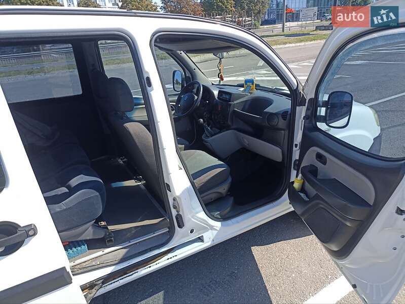 Минивэн Fiat Doblo 2006 в Ровно фото 10 Минивэн Fiat Doblo 2006 в Ровно
