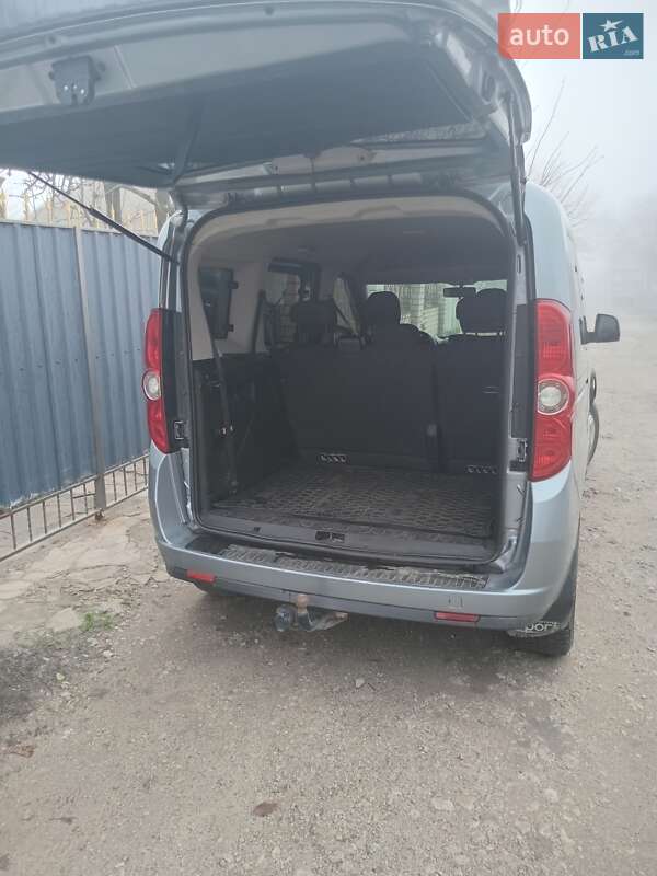 Минивэн Fiat Doblo 2011 в Днепре