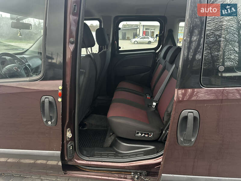 Минивэн Fiat Doblo 2011 в Полтаве
