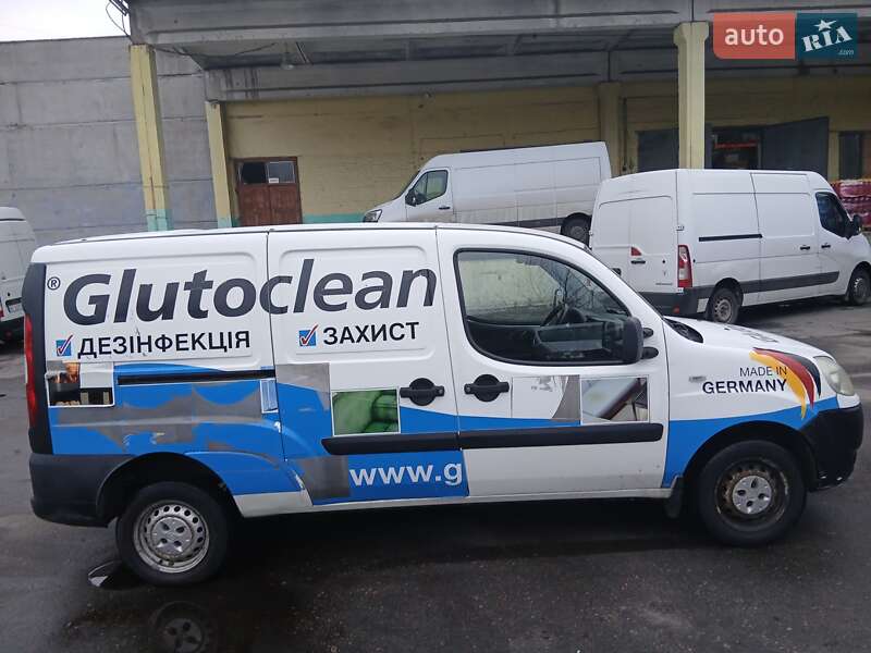 Вантажний фургон Fiat Doblo 2008 в Києві