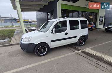 Мінівен Fiat Doblo 2006 в Стрию