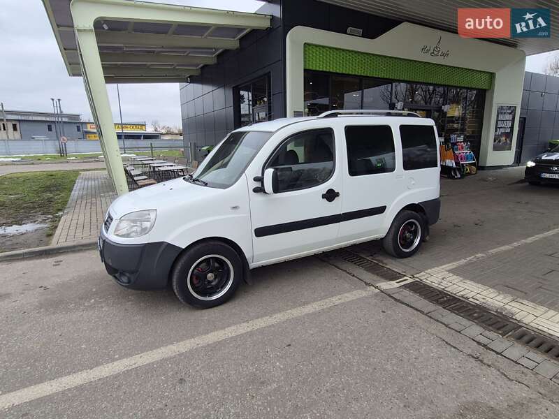 Fiat Doblo 2006