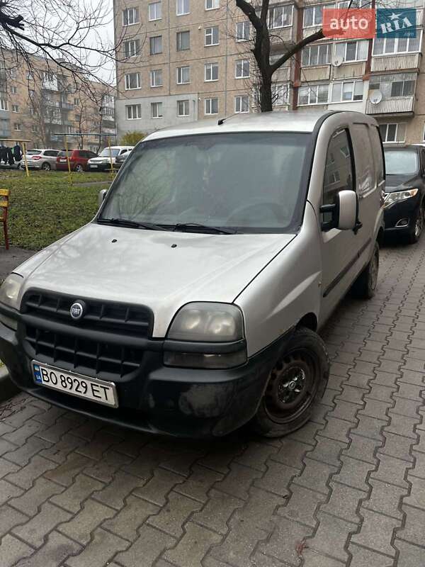 Вантажний фургон Fiat Doblo 2004 в Тернополі