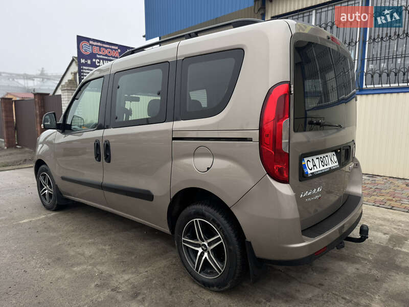 Мінівен Fiat Doblo 2017 в Умані