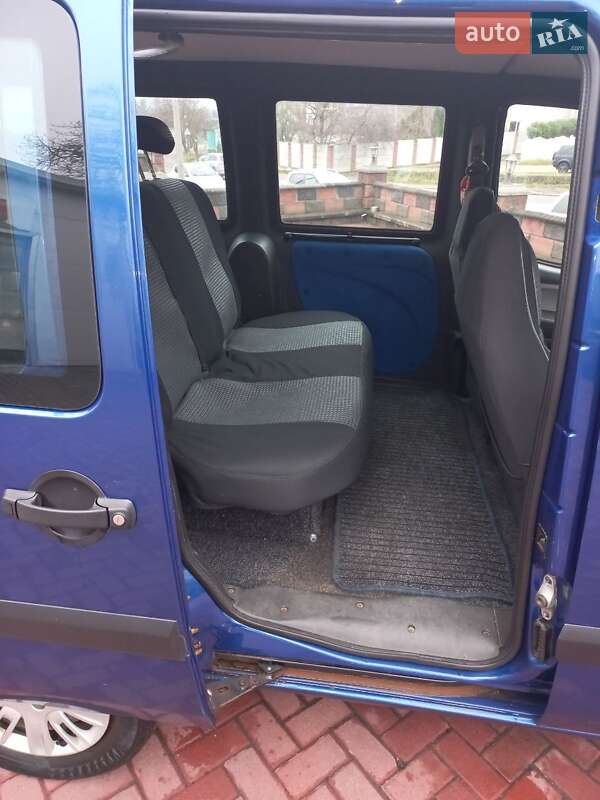 Минивэн Fiat Doblo 2006 в Ровно