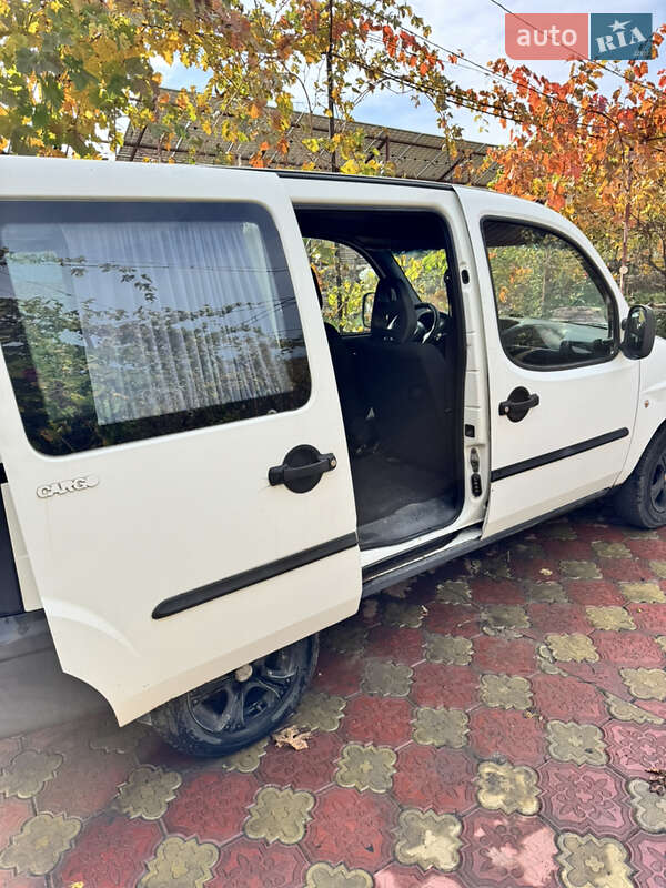 Мінівен Fiat Doblo 2004 в Чорноморську фото 10 Мінівен Fiat Doblo 2004 в Чорноморську