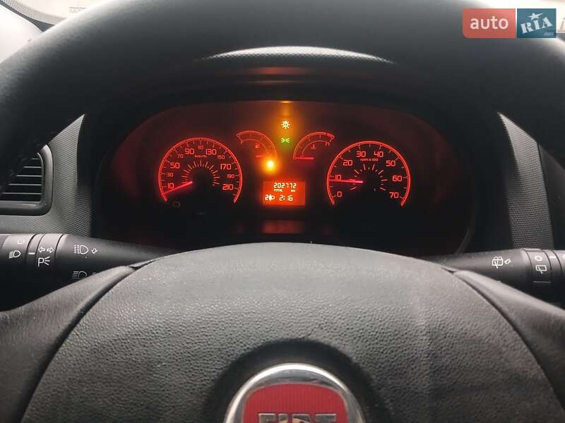 Мінівен Fiat Doblo 2012 в Черкасах фото 18 Мінівен Fiat Doblo 2012 в Черкасах