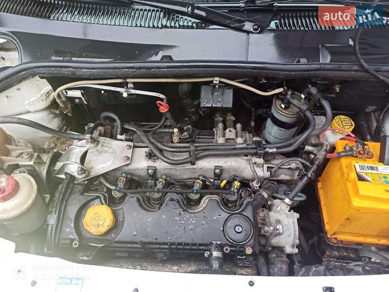 Грузовой фургон Fiat Doblo 2005 в Ровно