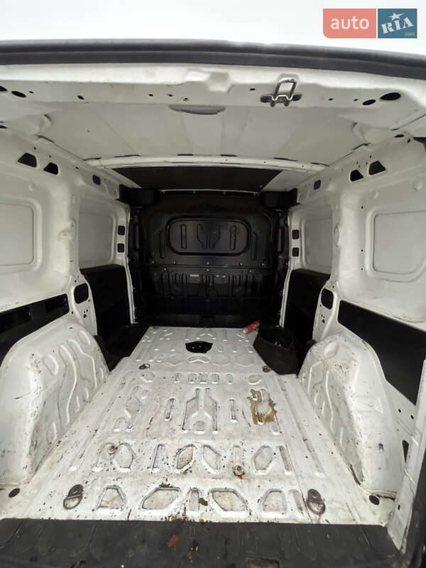 Грузовой фургон Fiat Doblo 2016 в Подгородном