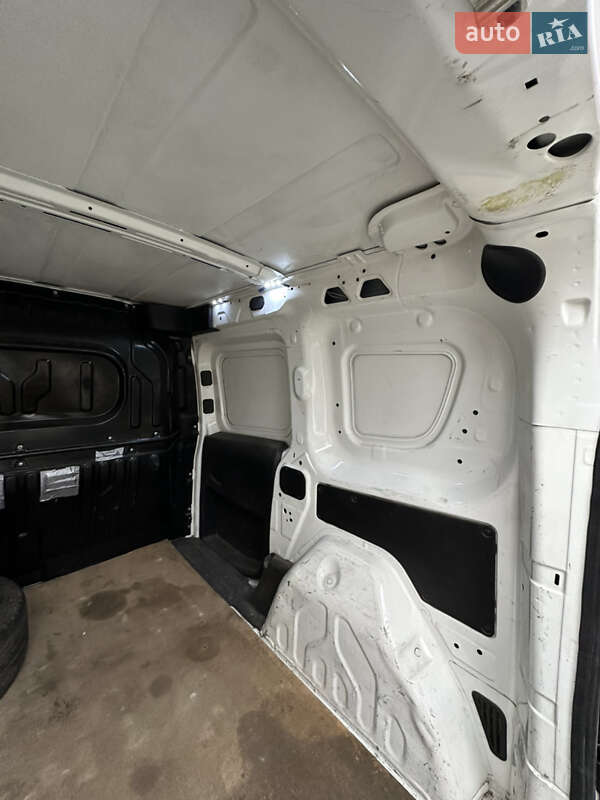 Грузовой фургон Fiat Doblo 2017 в Львове фото 10 Грузовой фургон Fiat Doblo 2017 в Львове