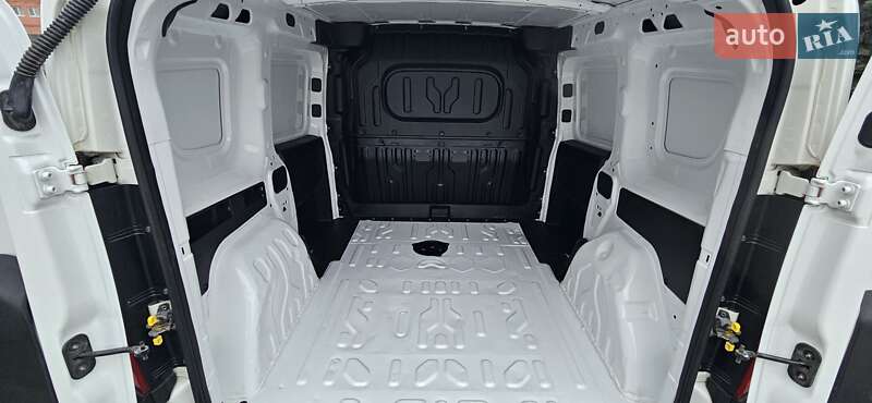 Грузовой фургон Fiat Doblo 2016 в Днепре