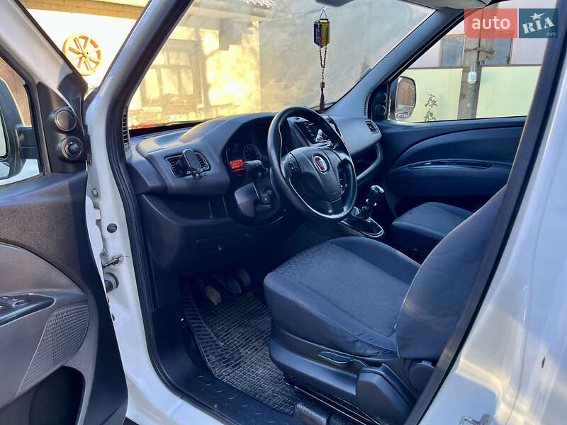 Грузовой фургон Fiat Doblo 2013 в Луцке фото 22 Грузовой фургон Fiat Doblo 2013 в Луцке