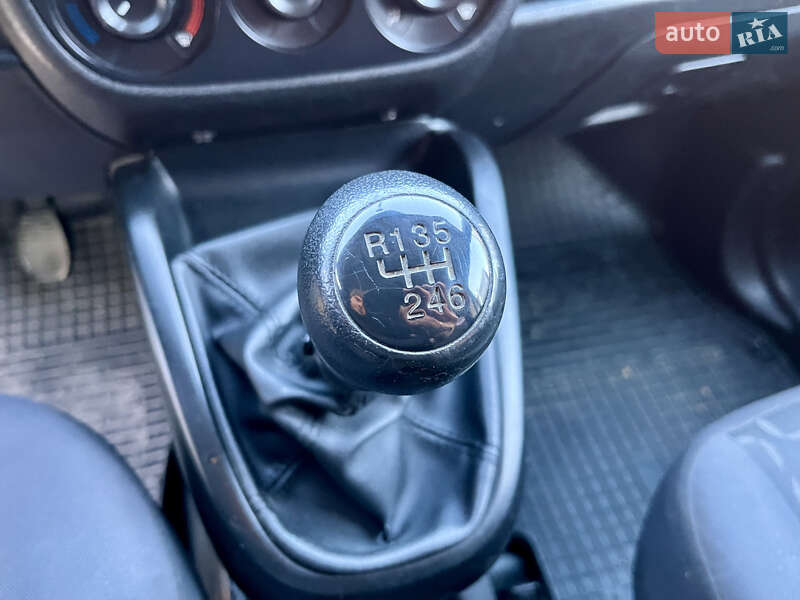 Грузовой фургон Fiat Doblo 2013 в Луцке фото 29 Грузовой фургон Fiat Doblo 2013 в Луцке