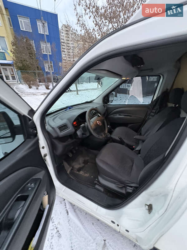 Вантажний фургон Fiat Doblo 2014 в Києві фото 3 Вантажний фургон Fiat Doblo 2014 в Києві