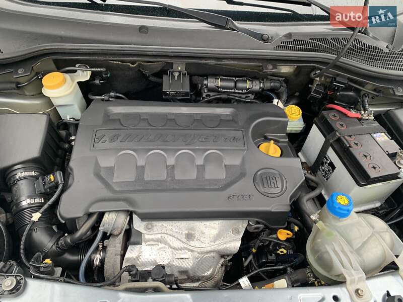 Минивэн Fiat Doblo 2013 в Виннице фото 14 Минивэн Fiat Doblo 2013 в Виннице